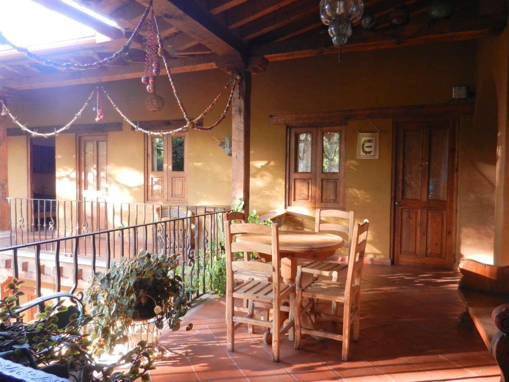 Posada Yolihuani パツクアロ エクステリア 写真