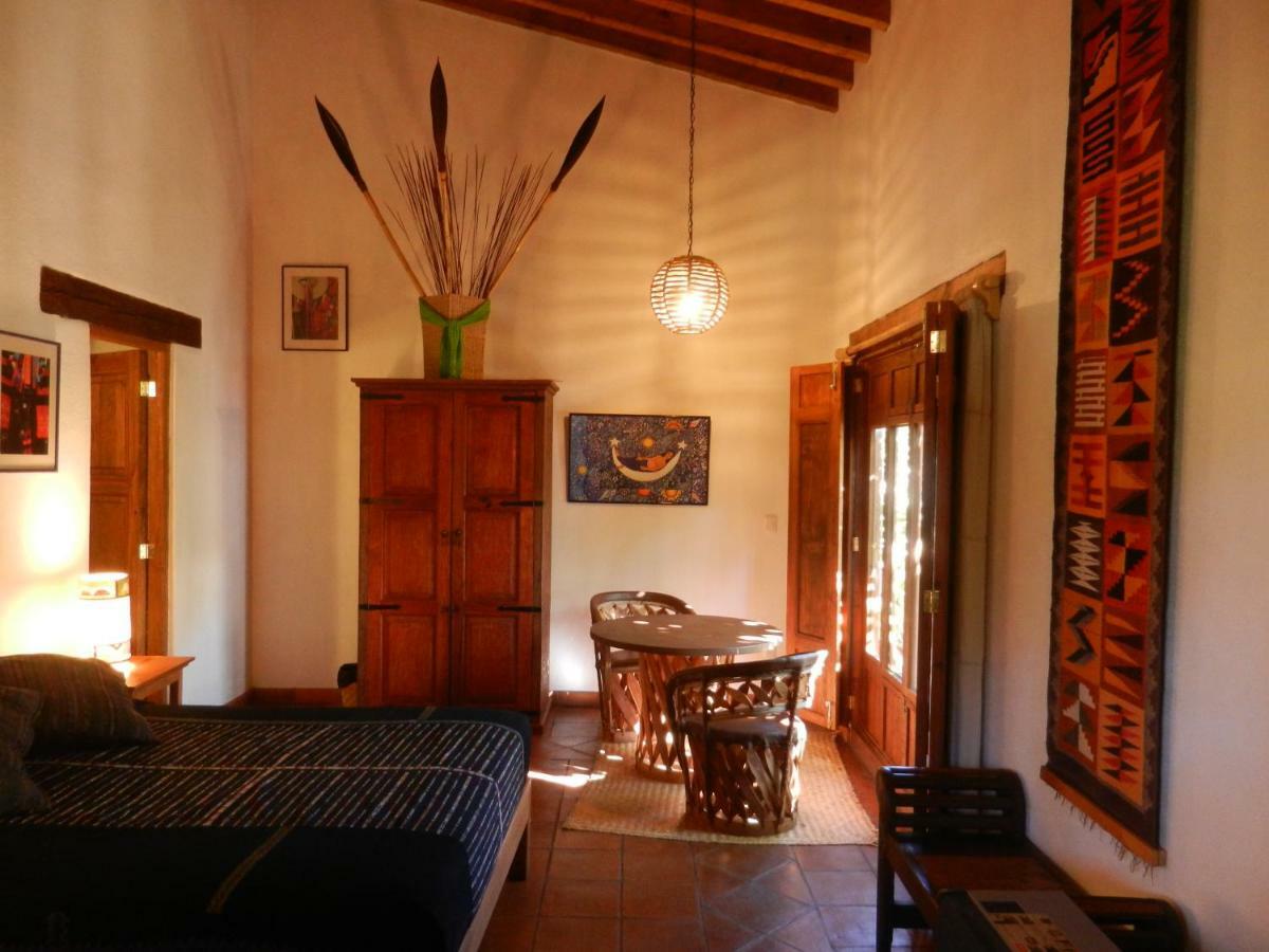 Posada Yolihuani パツクアロ エクステリア 写真